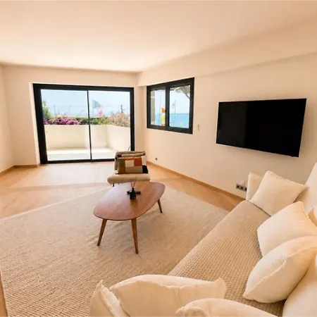 Luxurious 2br - Sea View - Palm